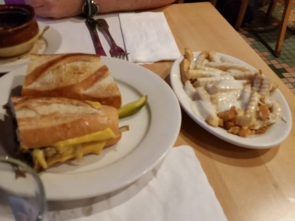 Jodys Club Forest | restaurant | 372 Forest Ave, Staten Island, NY 10301, USA | 7187276338 OR +1 718-727-6338