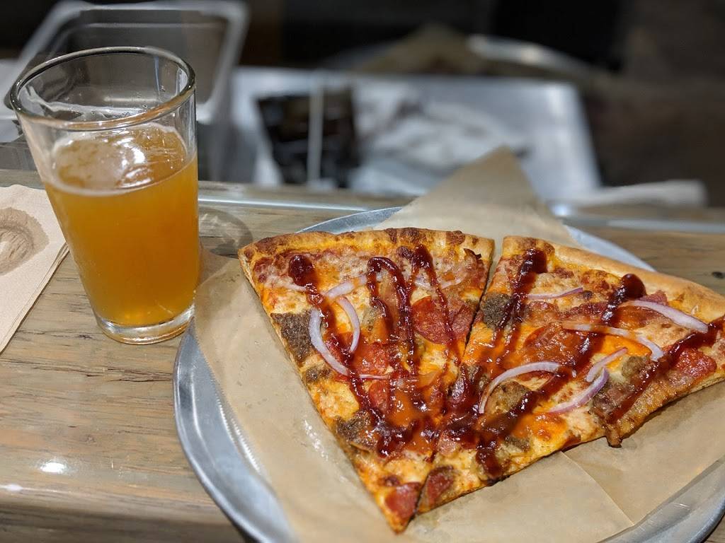 Flippin Pizza | restaurant | 27695 Santa Margarita Pkwy, Mission Viejo, CA 92691, USA | 9494551200 OR +1 949-455-1200