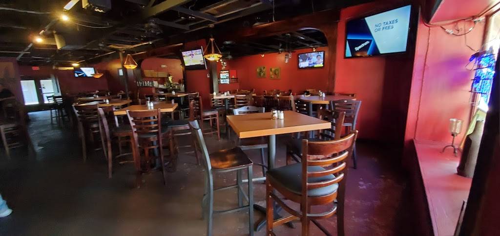 CJs Italian Kitchen | meal takeaway | 165 Wekiva Springs Rd #119, Longwood, FL 32779, USA | 4076367501 OR +1 407-636-7501