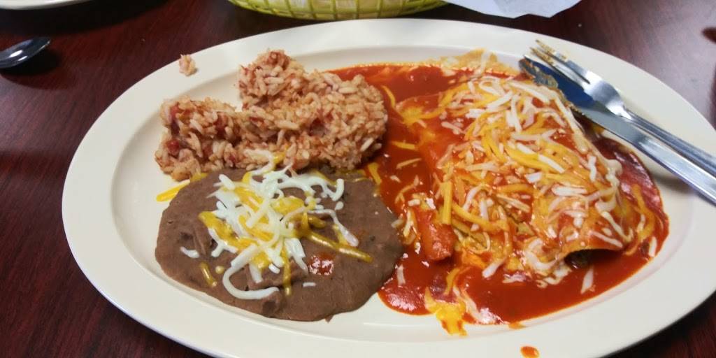 Rutilio’s New Mexican Food | restaurant | 1605 Juan Tabo Blvd NE, Albuquerque, NM 87112, USA | 5055038629 OR +1 505-503-8629