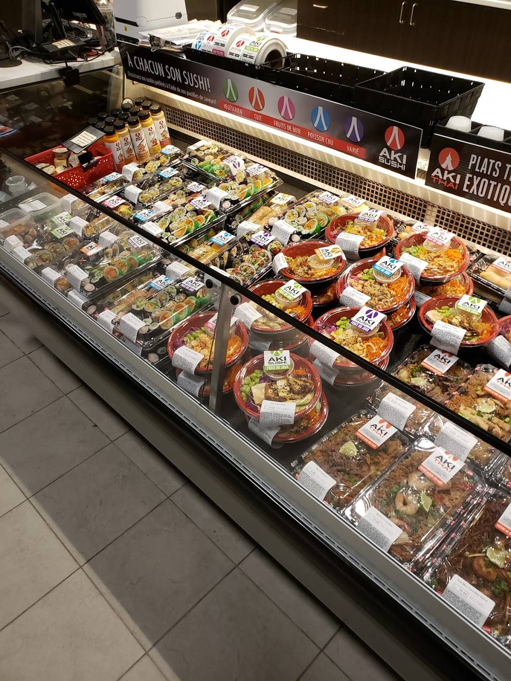 Aki Sushi | restaurant | 2450 Boulevard Laurier, Québec, QC G1V 2L1, Canada | 4186580042 OR +1 418-658-0042