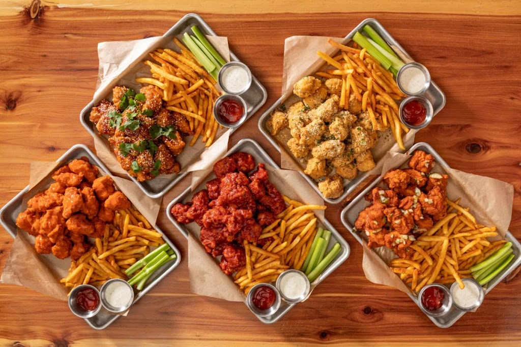 Twin Peaks | restaurant | 1550 Indianapolis Blvd, Schererville, IN 46375, USA | 2194631067 OR +1 219-463-1067