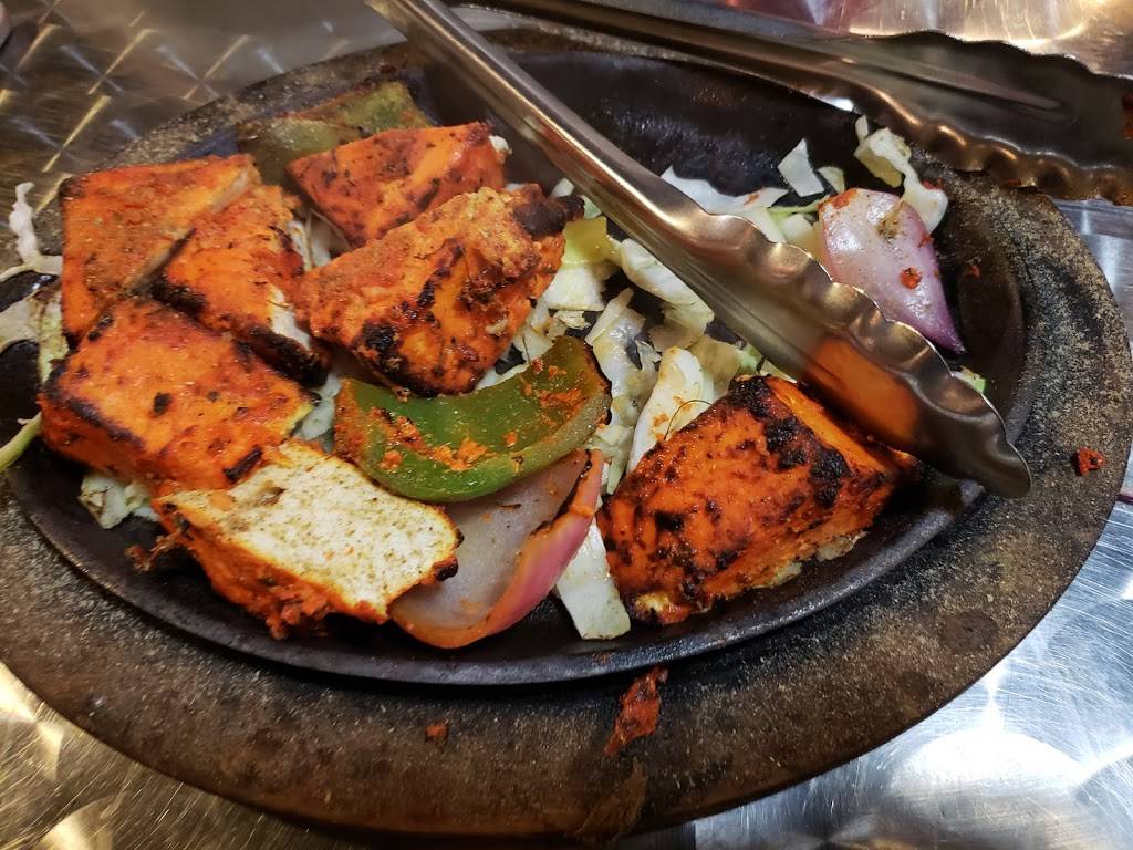 New Tandoori Nites | restaurant | 7079 Torbram Rd, Mississauga, ON L4T 1G7, Canada | 9056128100 OR +1 905-612-8100