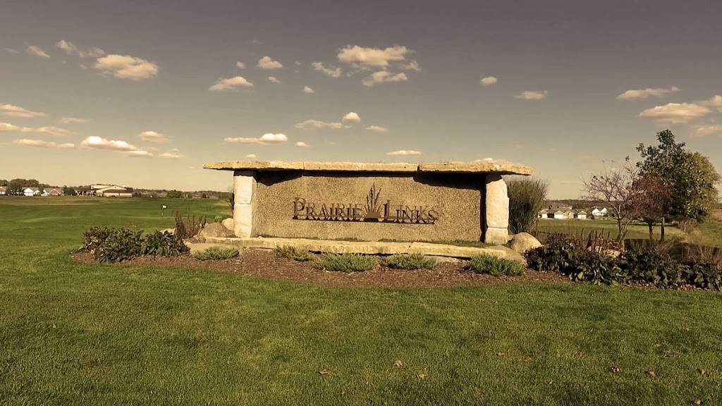 Prairie Links Golf Course & Event Center | restaurant | 19 Eagle Ridge Dr, Waverly, IA 50677, USA | 3192427675 OR +1 319-242-7675