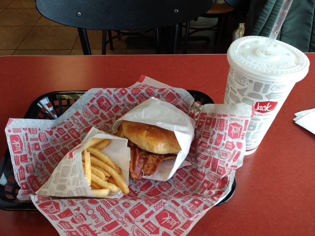Jack in the Box | restaurant | 10473 Alta Loma Dr, Rancho Cucamonga, CA 91737, USA | 9094836335 OR +1 909-483-6335