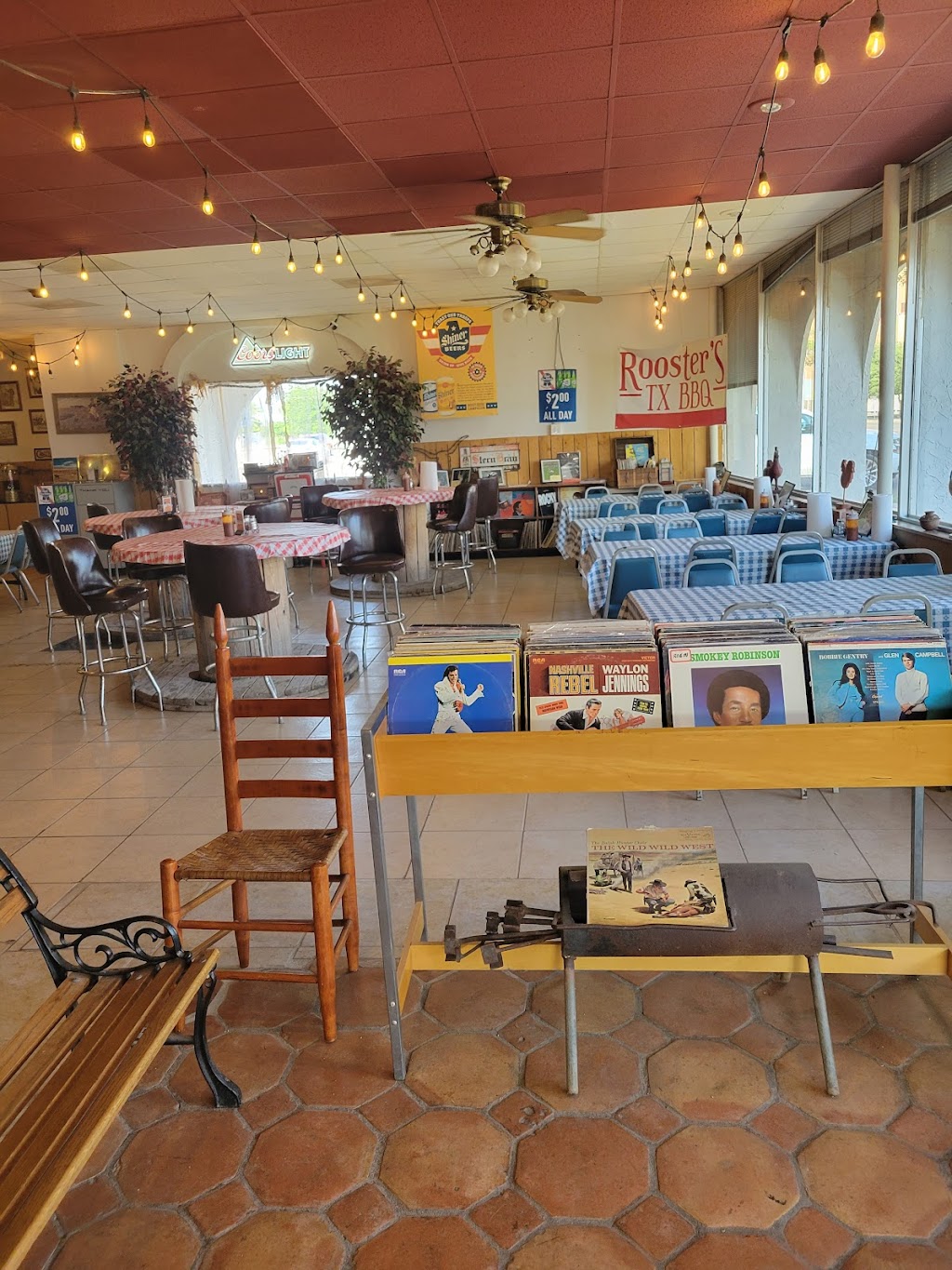 Robles Taquería | restaurant | 1602 Main St, Lubbock, TX 79401, USA | 8063173840 OR +1 806-317-3840