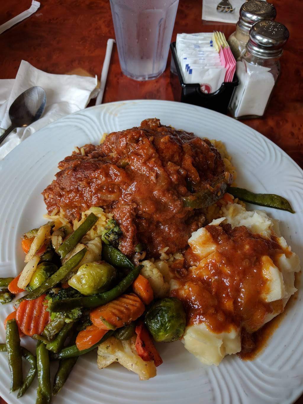 Annabellas Kitchen | restaurant | 144 Washington St, Newark, NJ 07102, USA | 8622379700 OR +1 862-237-9700