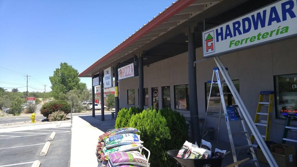 Rio Rico Hawks Pizza | restaurant | 1279 W Frontage Rd, Rio Rico, AZ 85648, USA | 5203777080 OR +1 520-377-7080