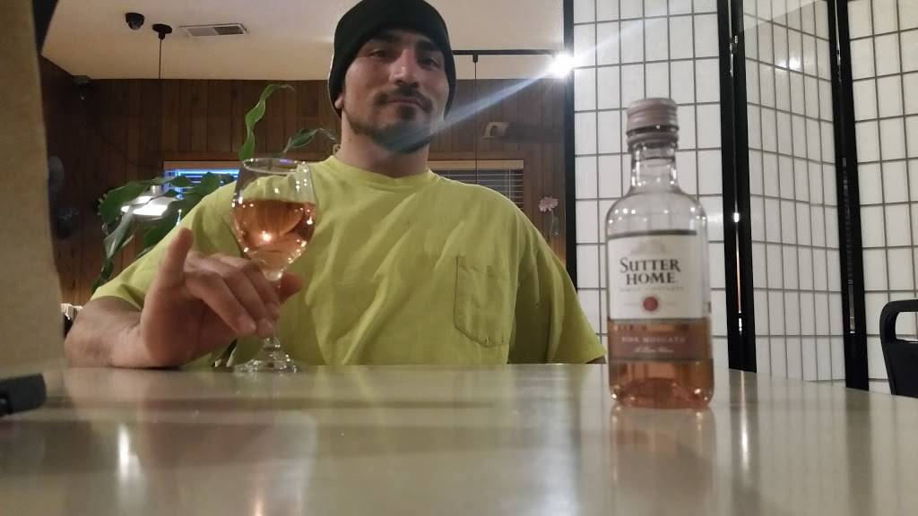 Maritzs E-Keg | restaurant | 815 W Congress St, Nora Springs, IA 50458, USA | 6417492227 OR +1 641-749-2227