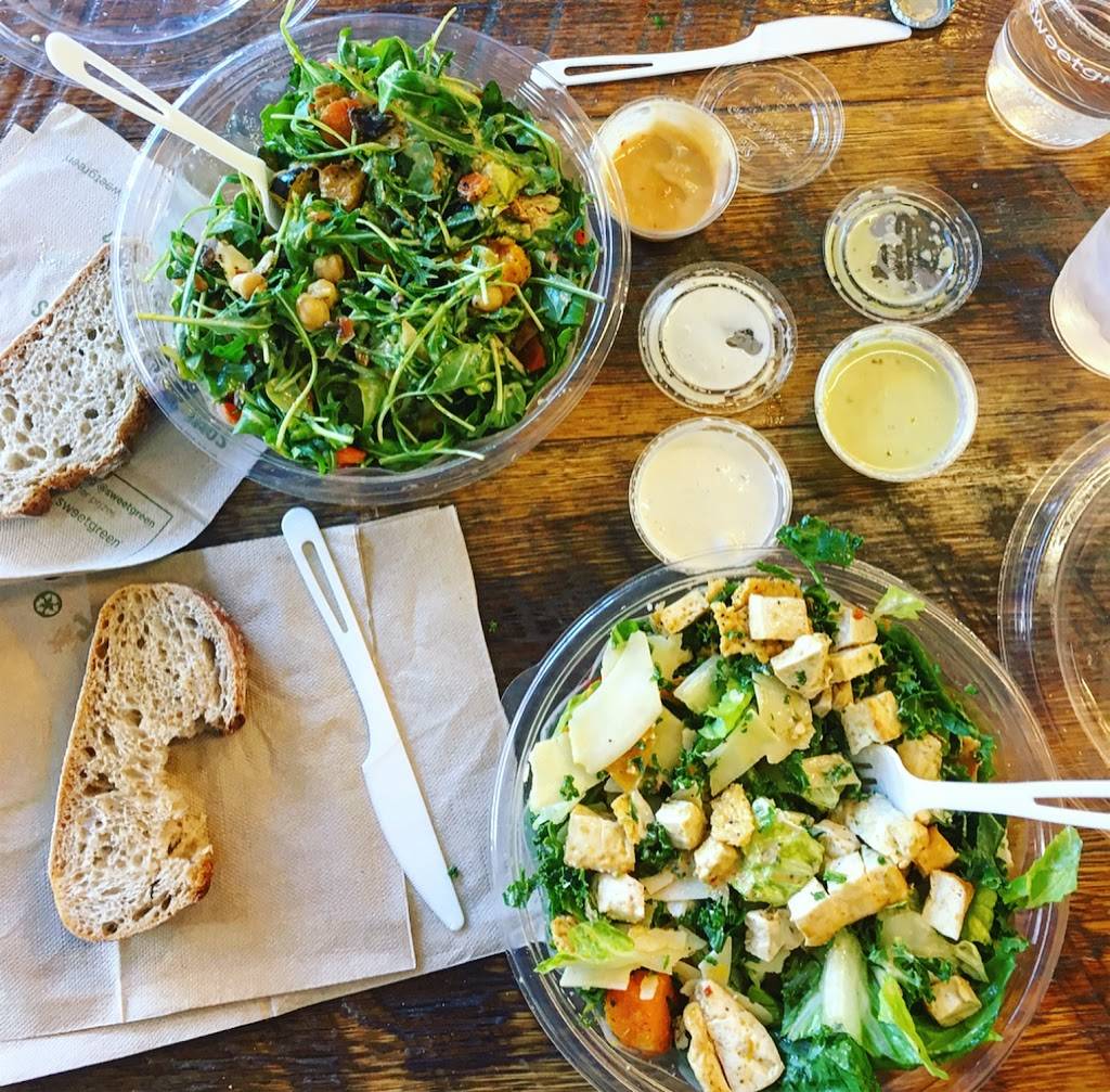 sweetgreen | restaurant | 2200 Wisconsin Ave NW, Washington, DC 20007, USA | 2023334307 OR +1 202-333-4307