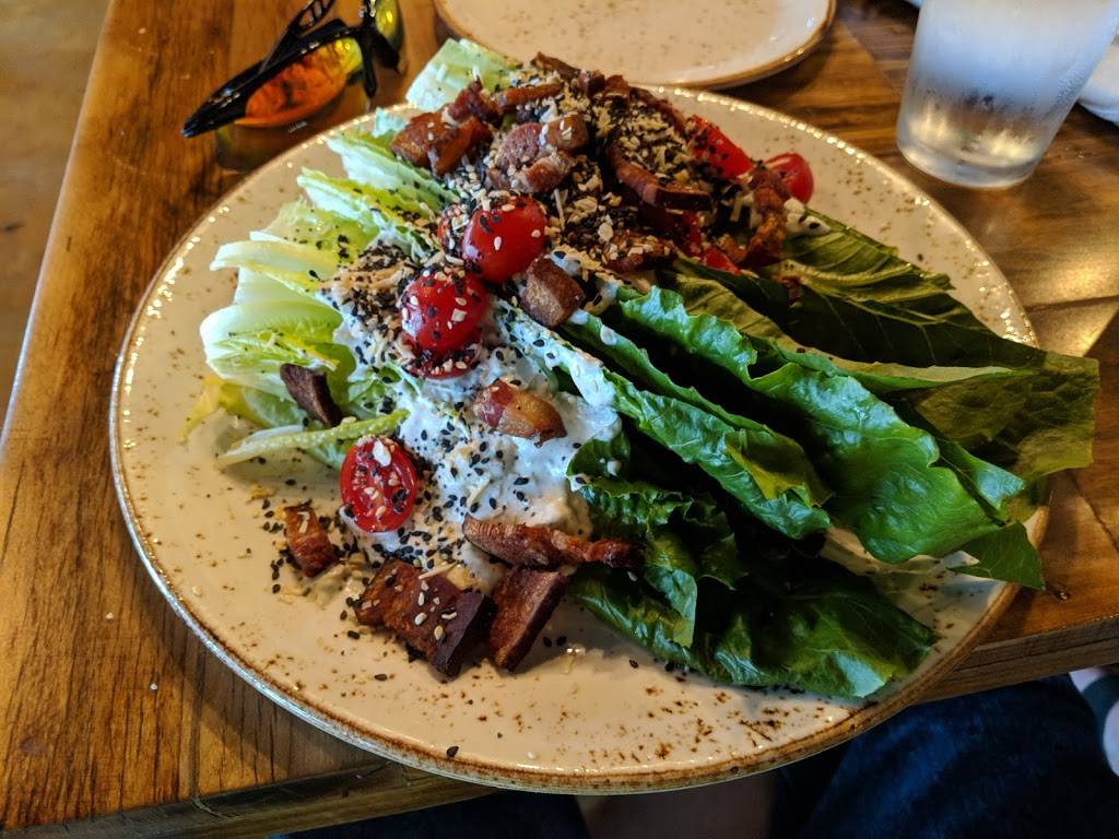 Bacon Bros. Public House | restaurant | 3620 Pelham Rd, Greenville, SC 29615, USA | 8642976000 OR +1 864-297-6000