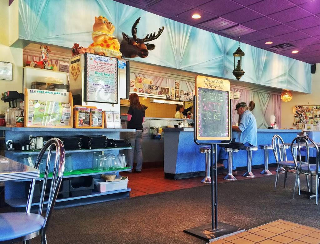 Downtown Diner | restaurant | 2728 Main St, Lake Placid, NY 12946, USA | 5185233709 OR +1 518-523-3709