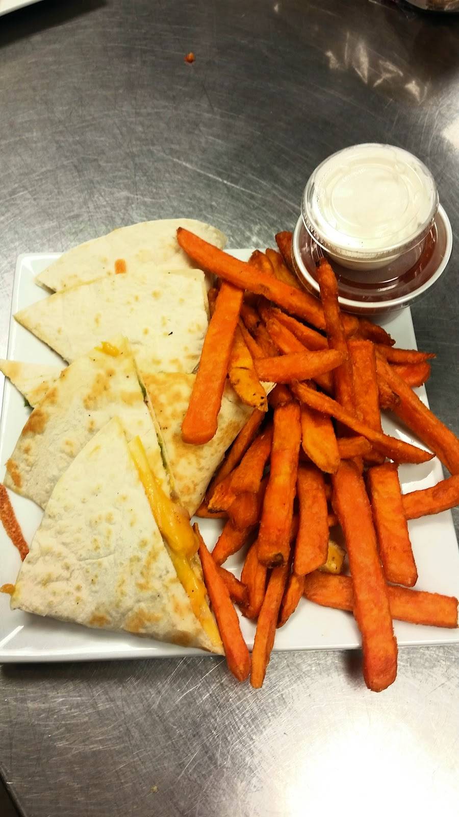 Sundown Golf & Country Club | restaurant | 129 Hay Path Ln, Bainbridge, NY 13733, USA | 6078956888 OR +1 607-895-6888