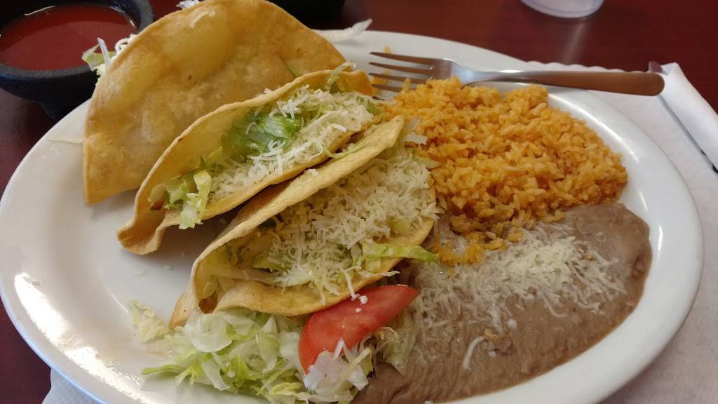 La Villa Cocina Mexicana | restaurant | 155 Joiner Pkwy, Lincoln, CA 95648, USA | 9166452549 OR +1 916-645-2549