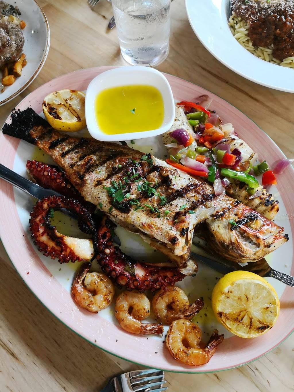 Floga By Mr. Greek | restaurant | 1957 Kennedy Rd, Scarborough, ON M1P 2L9, Canada | 4163359600 OR +1 416-335-9600