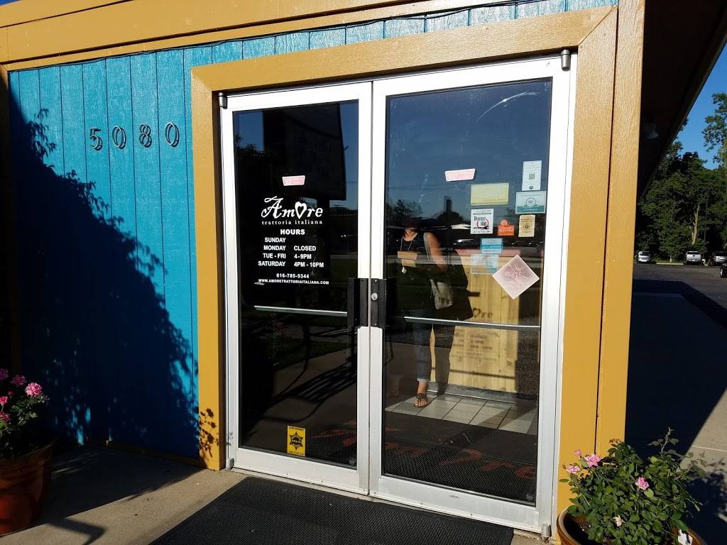 Amore Trattoria Italiana | restaurant | 5080 Alpine Ave NW, Comstock Park, MI 49321, USA | 6167855344 OR +1 616-785-5344