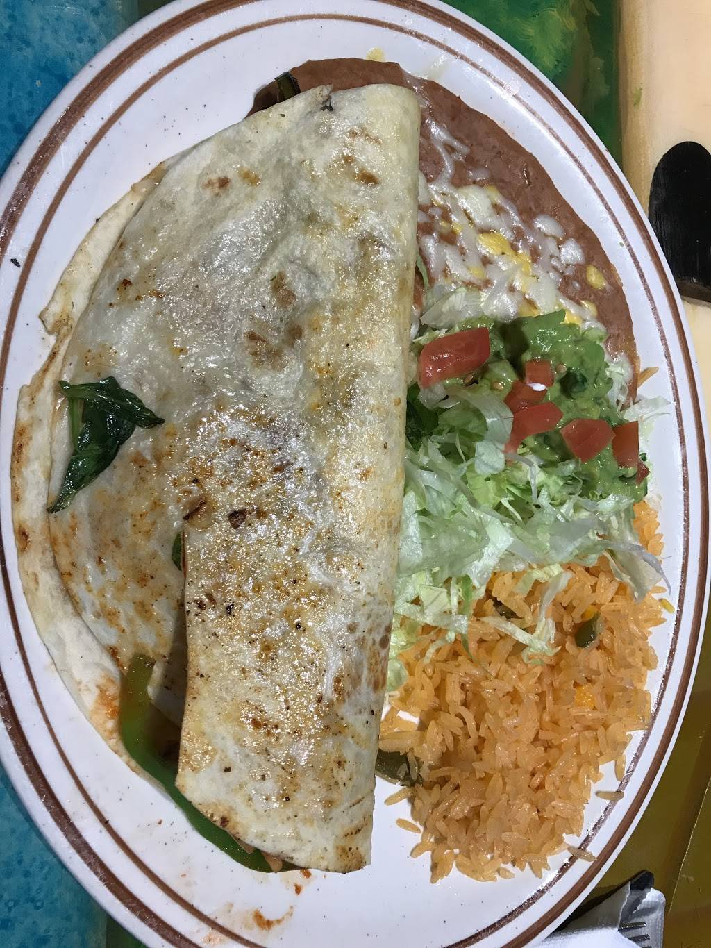 LaFiesta Authentic Mexican Restaurant | restaurant | 2123 N Summit St, Arkansas City, KS 67005, USA | 6207410031 OR +1 620-741-0031