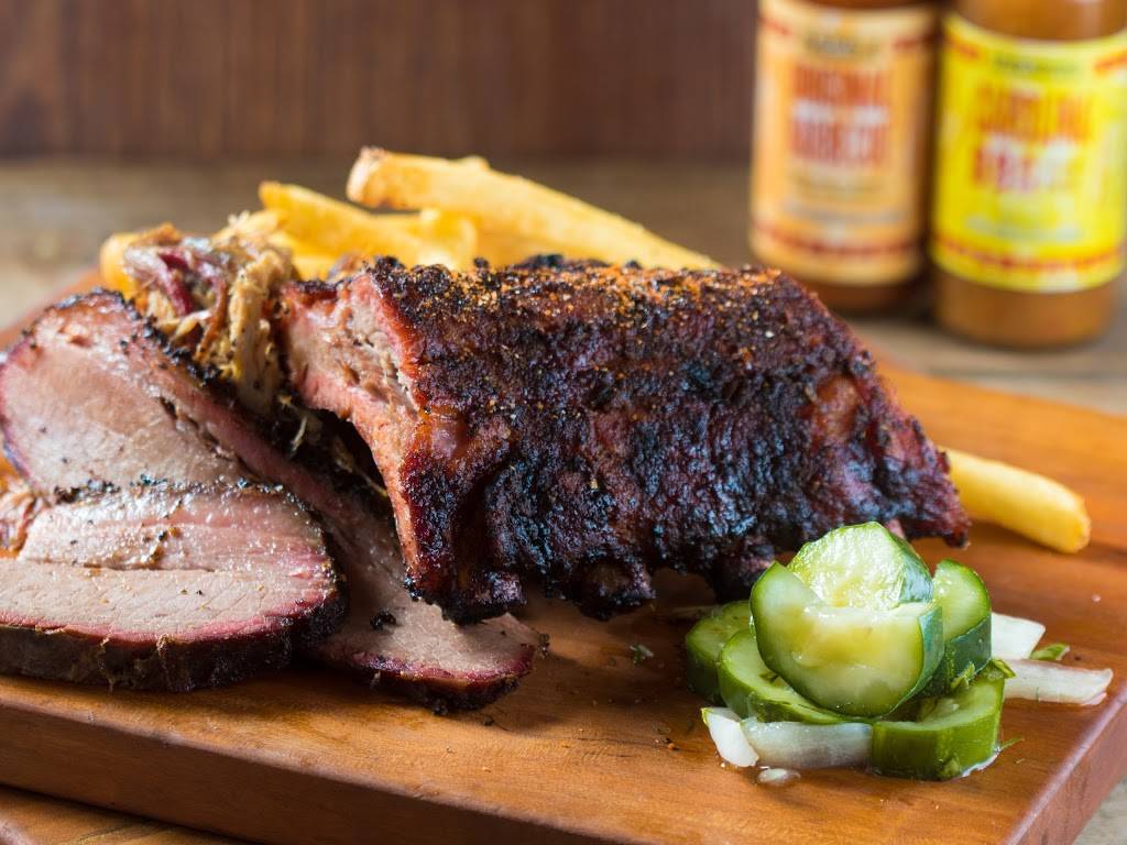 Hanks Grille & Catering | bakery | 49 Bloomer Springs Rd, McGaheysville, VA 22840, USA | 5402897667 OR +1 540-289-7667