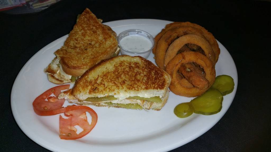 Oak House | restaurant | 34373 Yucaipa Blvd, Yucaipa, CA 92399, USA | 9097974081 OR +1 909-797-4081