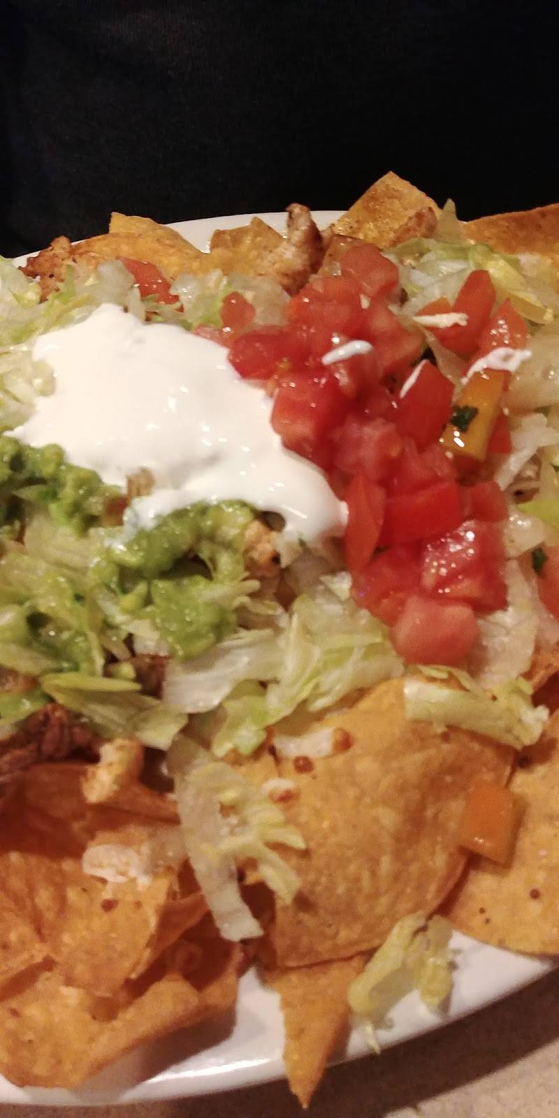 Mi Pueblo Real Bar and Grill | restaurant | 1021 W Madison St, Washington, IA 52353, USA | 3196533337 OR +1 319-653-3337