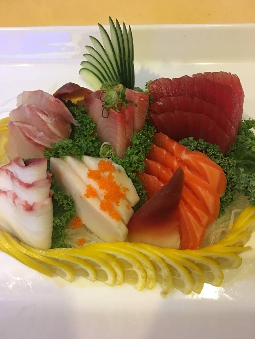 Glow | restaurant | 214 Jericho Turnpike, Floral Park, NY 11001, USA | 5164374552 OR +1 516-437-4552