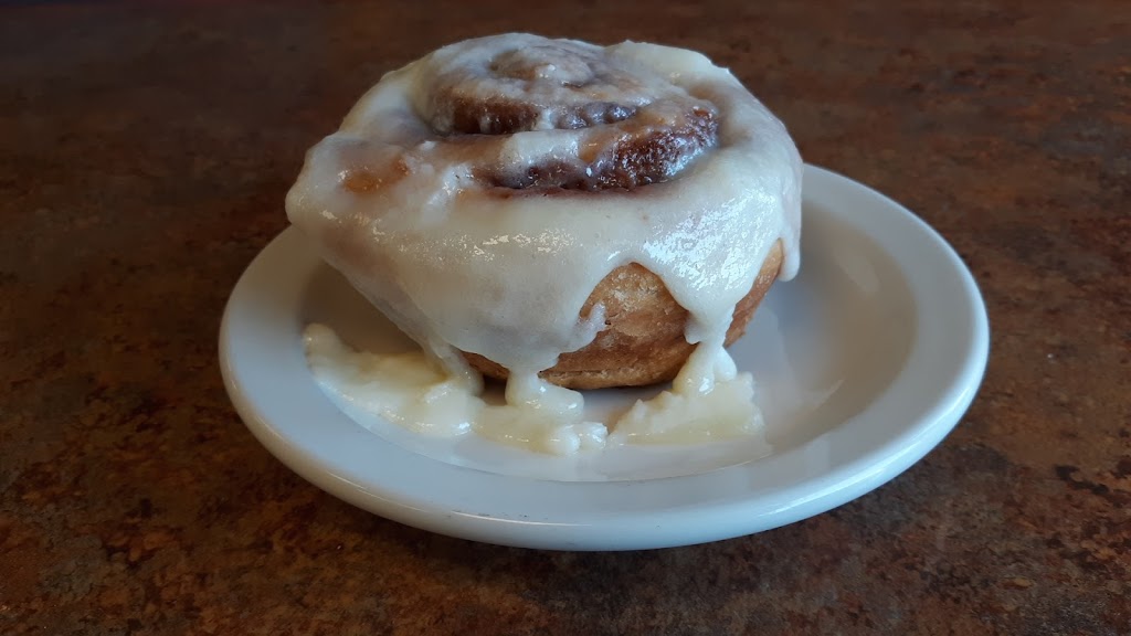 Marianas Family Restaurant | restaurant | 612 Central Ave, Wiggins, CO 80654, USA | 9704837278 OR +1 970-483-7278