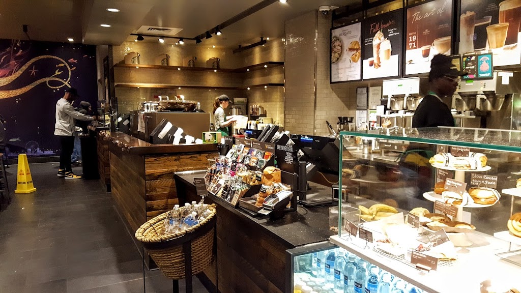 Starbucks | cafe | 600 N State St, Chicago, IL 60654, USA | 3125730033 OR +1 312-573-0033