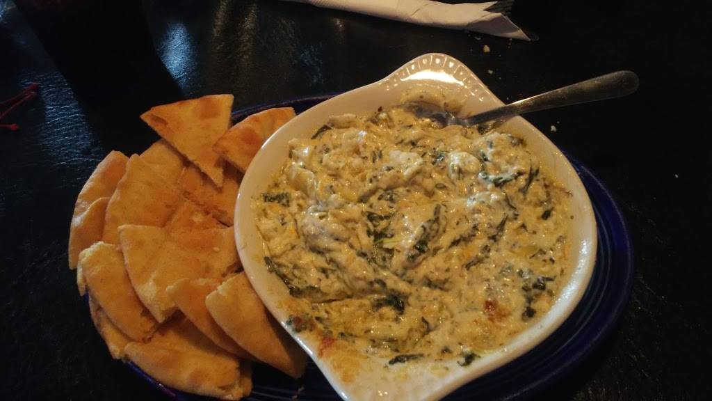 Sports Page Bar & Grill | restaurant | 1802 W 2nd Ave, Indianola, IA 50125, USA | 5159615771 OR +1 515-961-5771