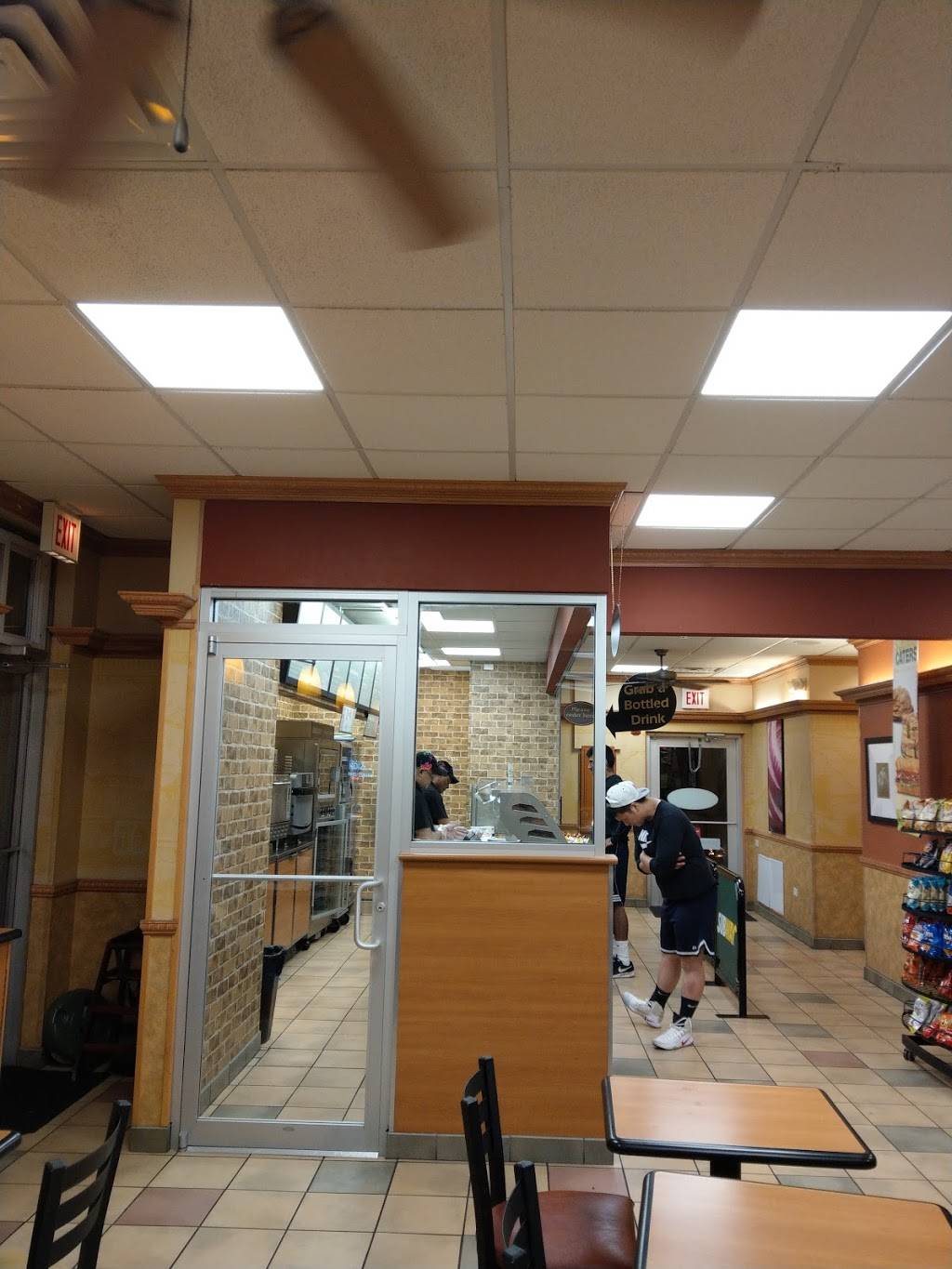 Subway Restaurants | restaurant | 4925 Dempster Street, Skokie, IL 60077, USA | 8476774491 OR +1 847-677-4491