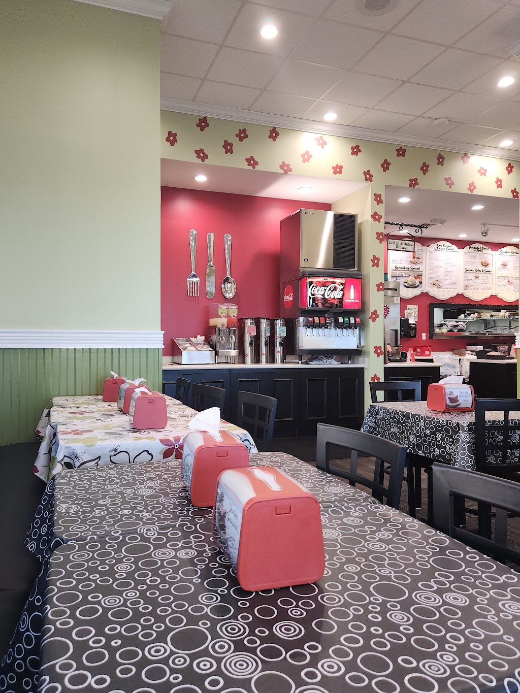 Chicken Salad Chick | restaurant | 10151 Estero Town Commons Place, Estero, FL 33928, USA | 2392947853 OR +1 239-294-7853