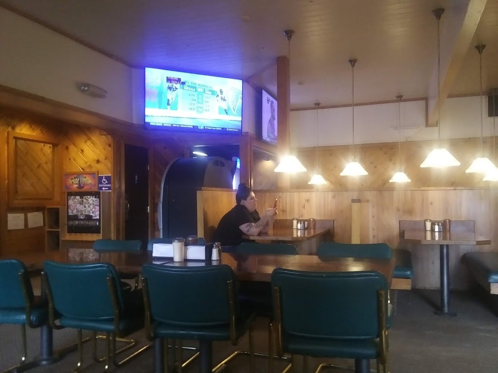 Round Table Pizza | meal delivery | 292 S State St, Ukiah, CA 95482, USA | 7074628866 OR +1 707-462-8866