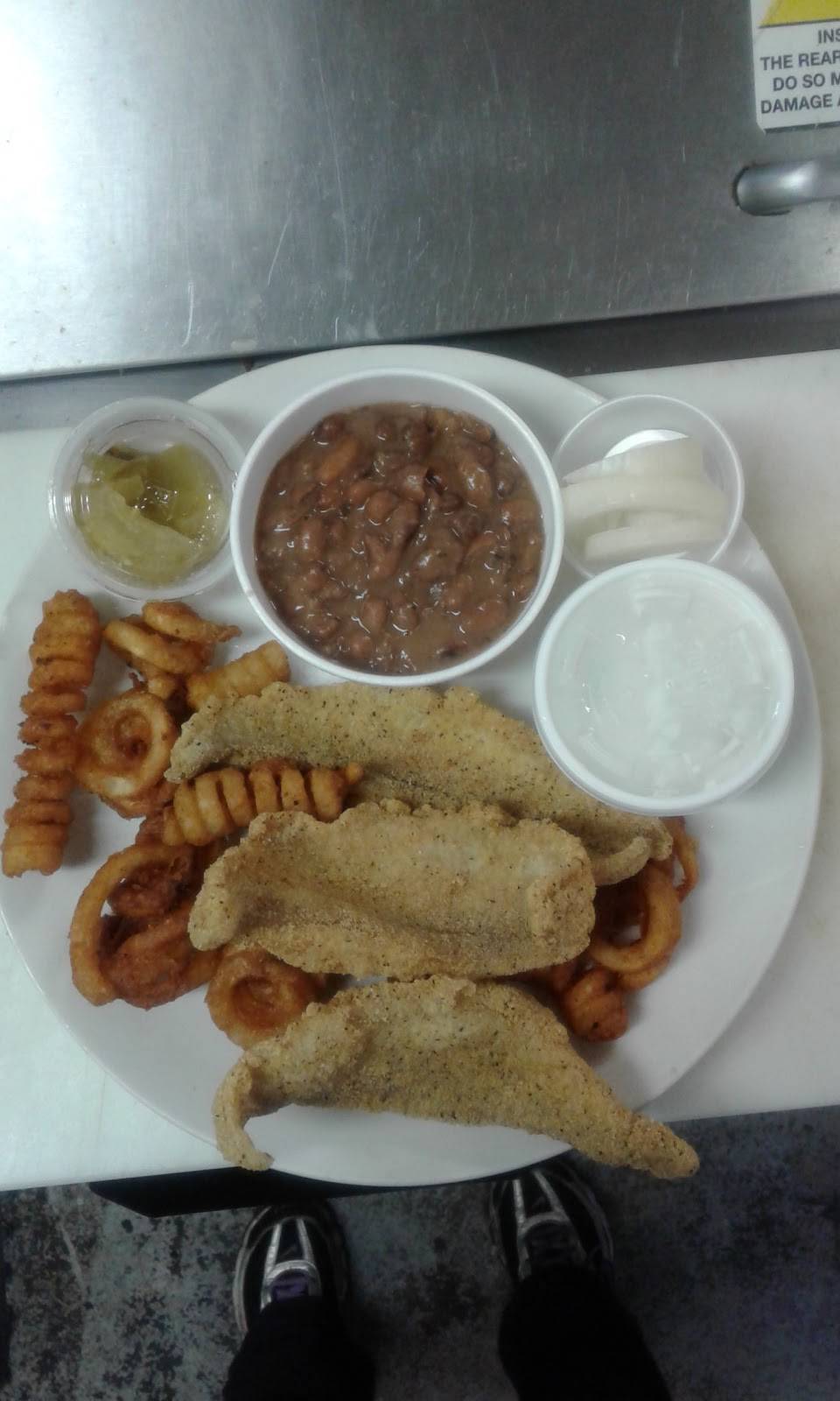 Buttercups Kitchen | restaurant | 908 N Main St, Cave City, AR 72521, USA | 8702835000 OR +1 870-283-5000