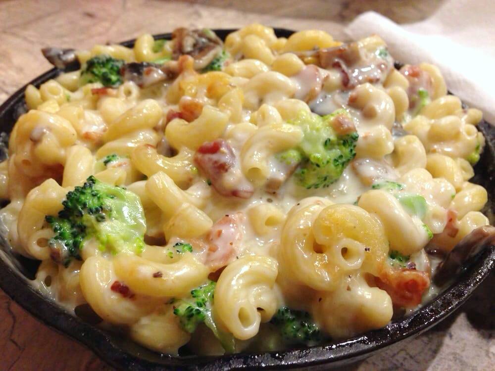 Mac N Out Macaroni & Cheese - Bridgeport | restaurant | 690 Beechmont Ave, Bridgeport, CT 06606, USA | 2035405831 OR +1 203-540-5831