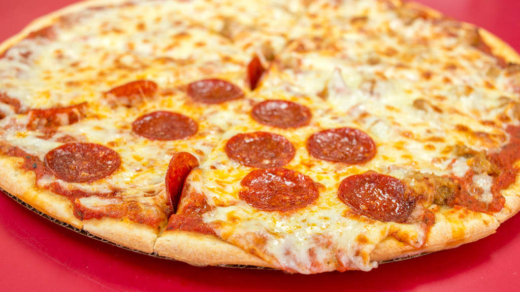 Pizza Nova Express | restaurant | 3836 W 79th St, Chicago, IL 60652, USA | 7737673000 OR +1 773-767-3000