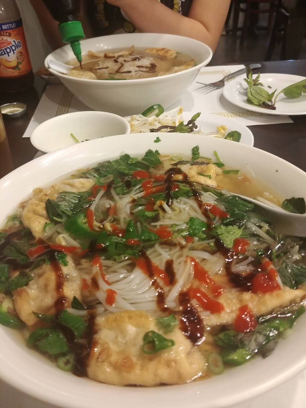 Pho 22 | restaurant | 2230 Honolulu Ave, Glendale, CA 91208, USA | 8189572121 OR +1 818-957-2121