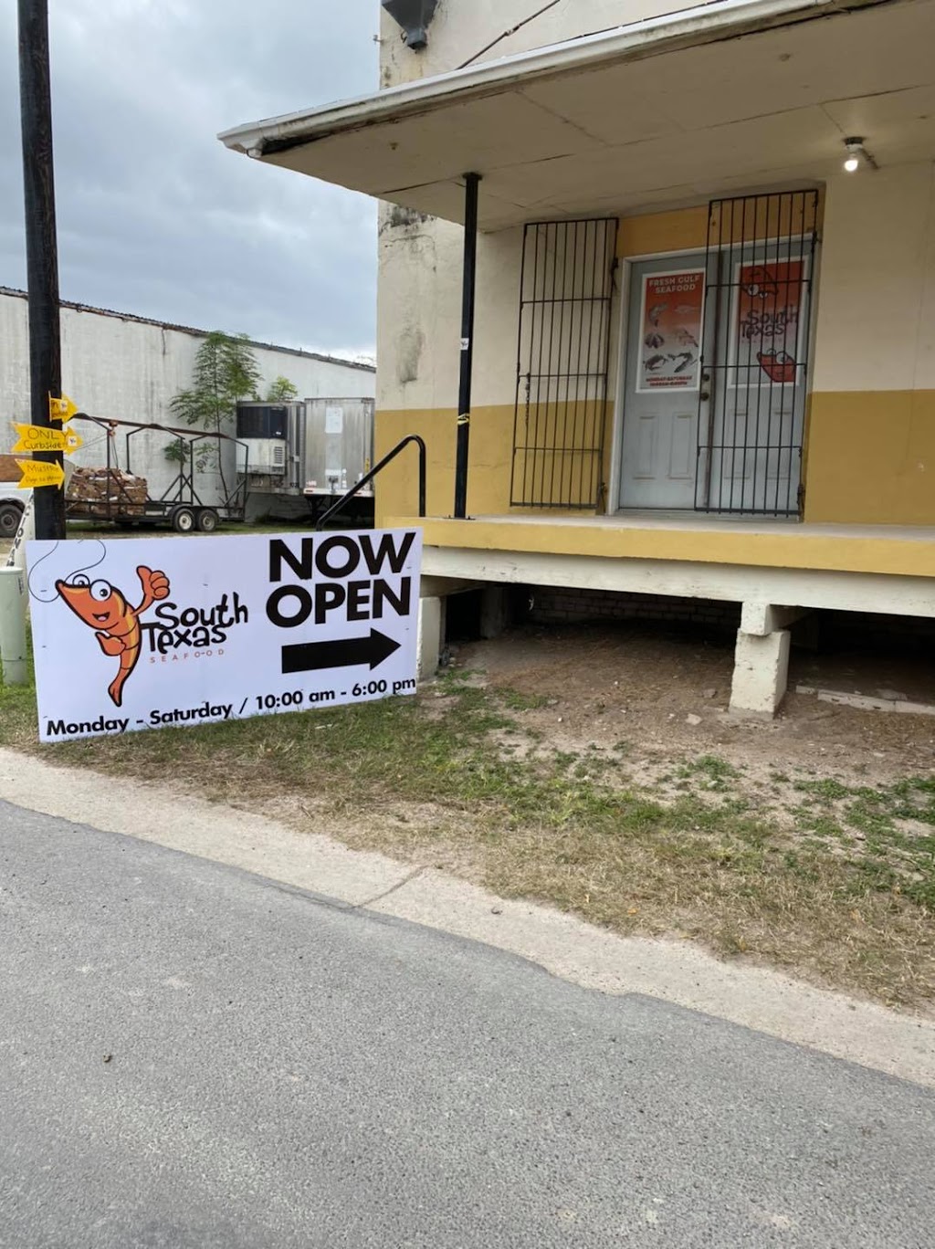 South Texas Seafood | restaurant | 430 E Fronton St Suite D, Brownsville, TX 78520, USA | 9563721099 OR +1 956-372-1099