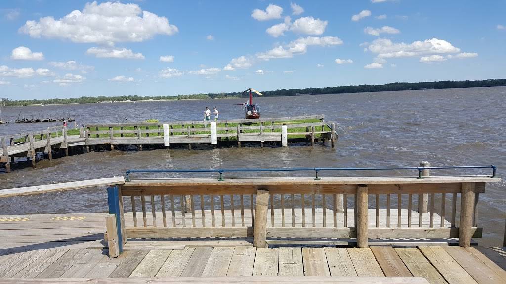 Blarney Island | restaurant | 27843 W Grass Lake Rd, Antioch, IL 60002, USA | 8473953804 OR +1 847-395-3804