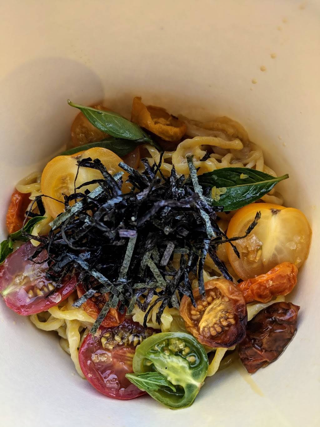 R&B | restaurant | 1914 Commerce St, Dallas, TX 75201, USA | 2147522020 OR +1 214-752-2020