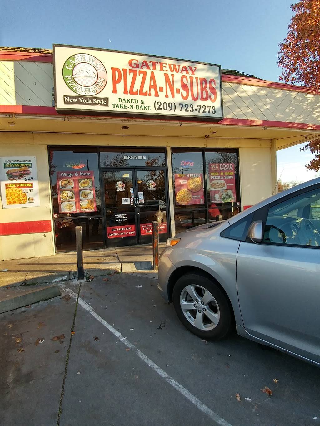 Gateway Pizza N Subs | restaurant | 1220 V St, Merced, CA 95341, USA | 2097237273 OR +1 209-723-7273