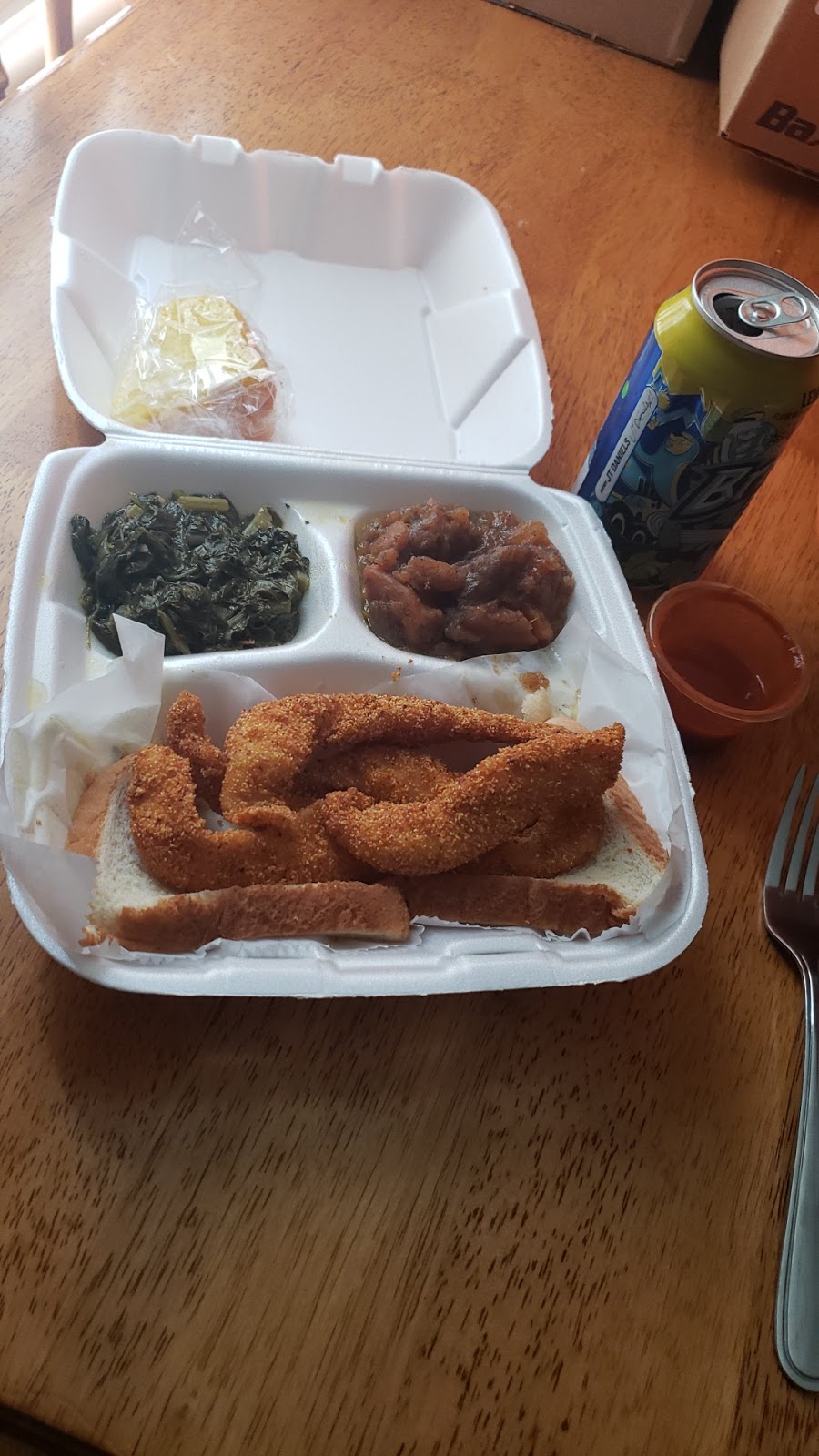 Flags Soul Food Cafe | restaurant | 5908 Prospect Ave, Kansas City, MO 64130, USA | 8169122442 OR +1 816-912-2442