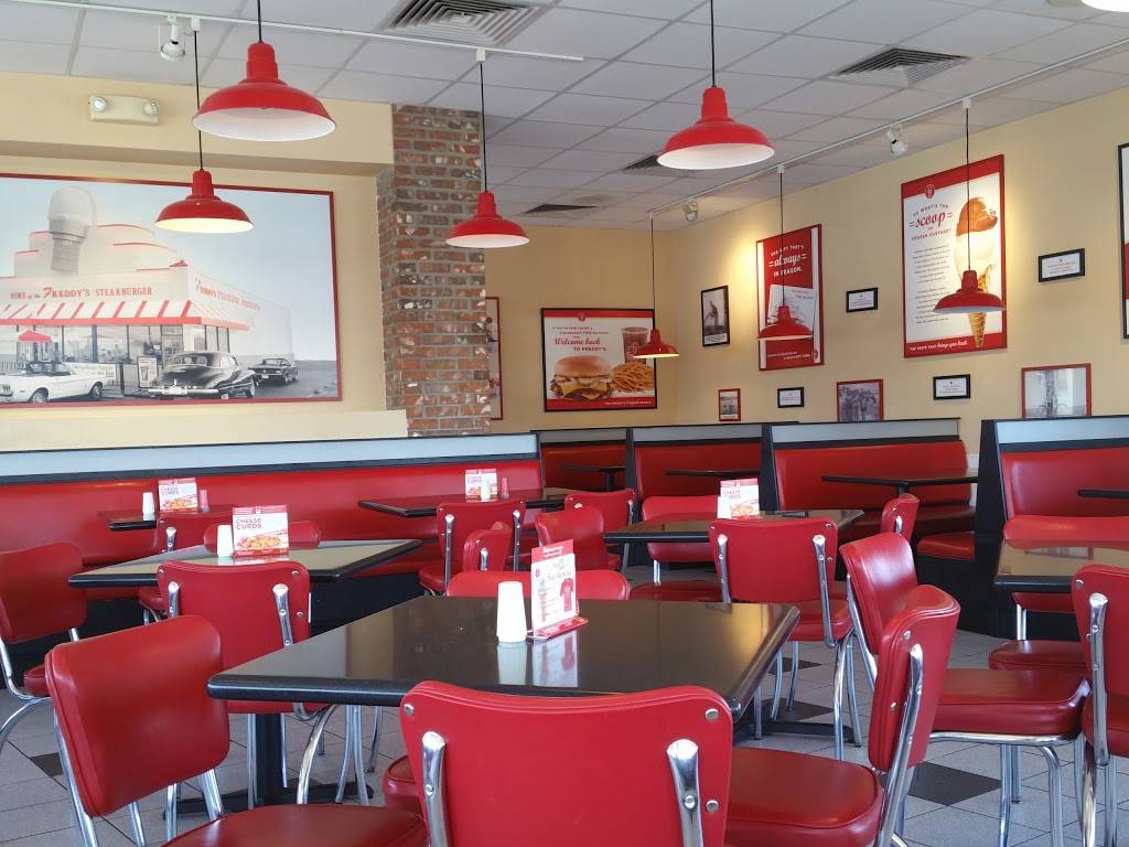 Freddys Frozen Custard & Steakburgers | restaurant | 4929 W Bell Rd, Glendale, AZ 85308, USA | 6028432663 OR +1 602-843-2663