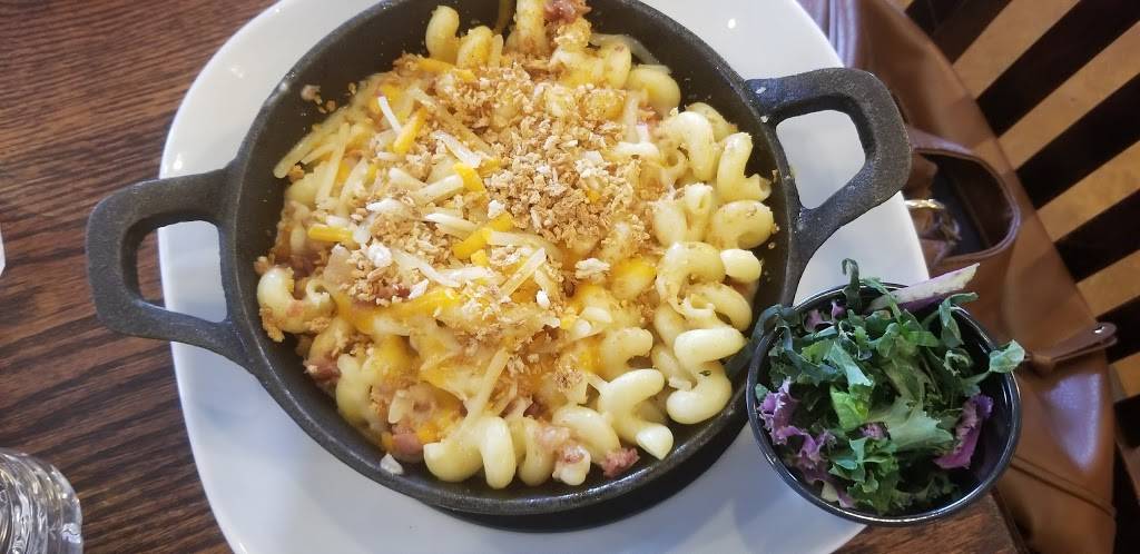 Aubrees Pizzeria & Grill | restaurant | 2122 Whittaker Rd, Ypsilanti, MI 48197, USA | 7344831111 OR +1 734-483-1111