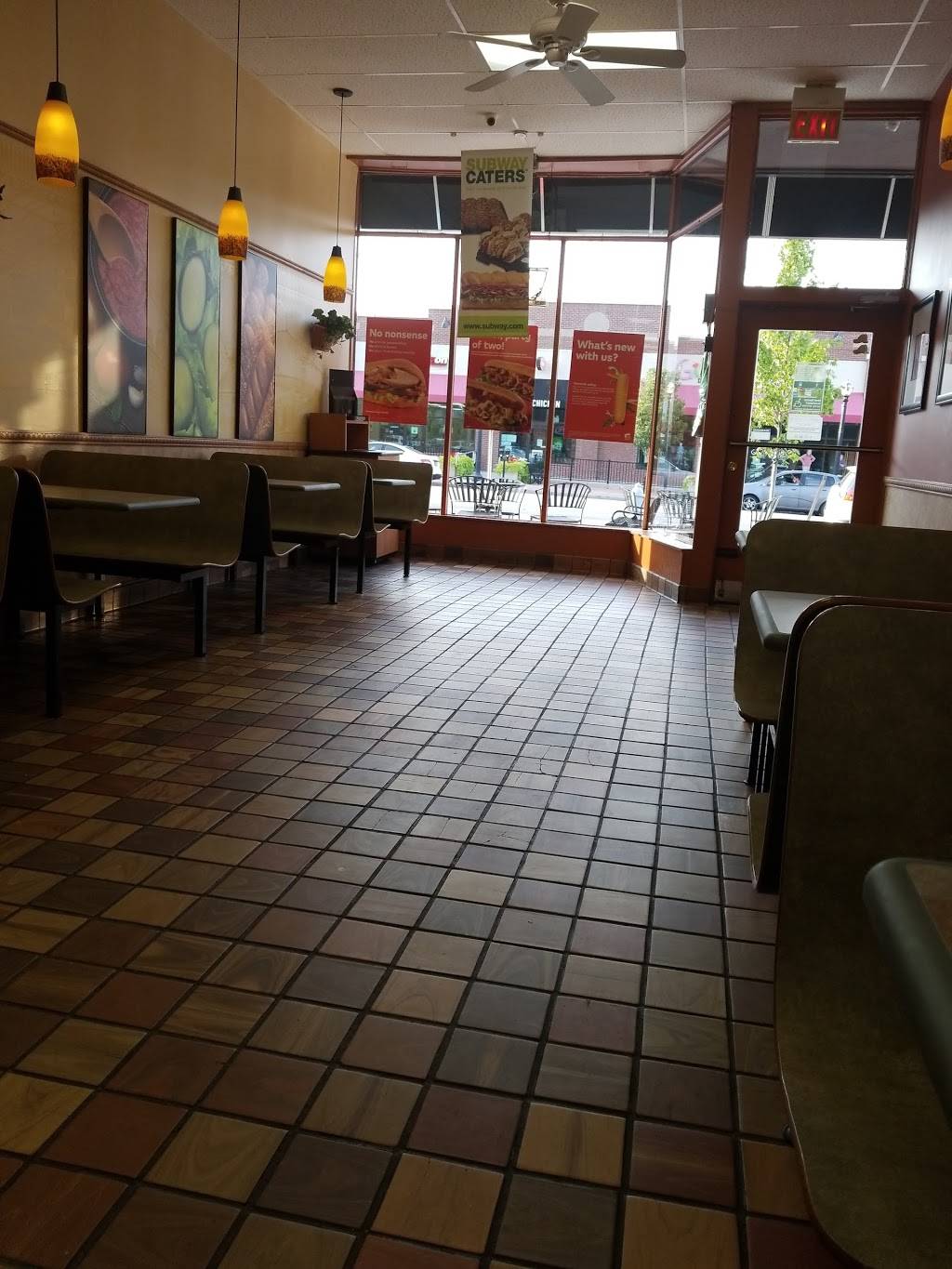 Subway | restaurant | 15317 Detroit Ave, Lakewood, OH 44107, USA | 2162282227 OR +1 216-228-2227