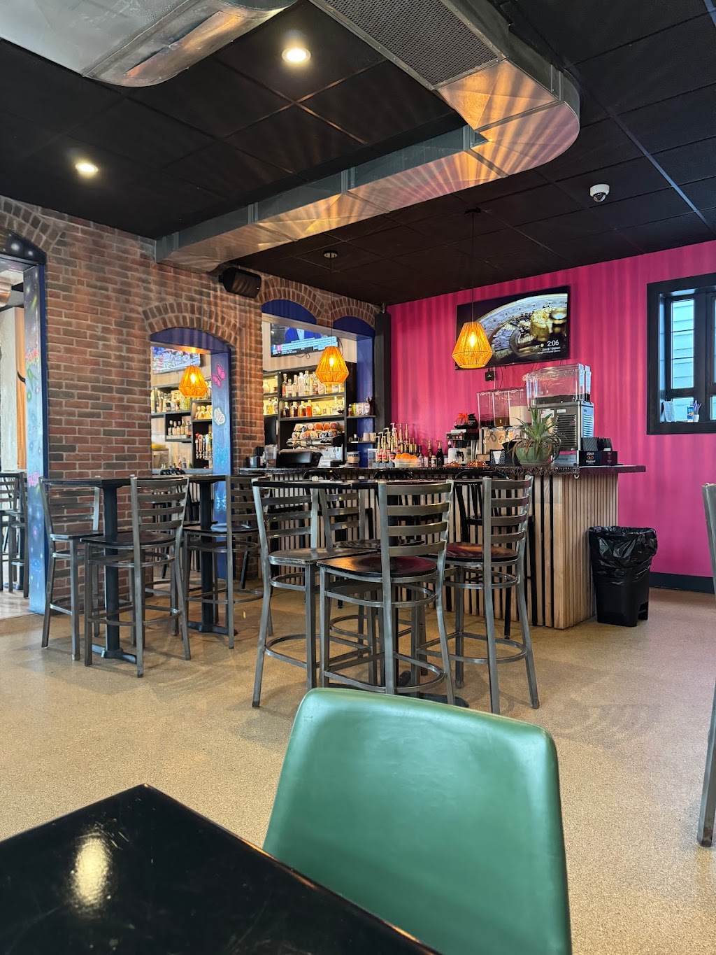 Cafe Tacuba | restaurant | 1006 3rd St SE, Cedar Rapids, IA 52401, USA | 3192491773 OR +1 319-249-1773