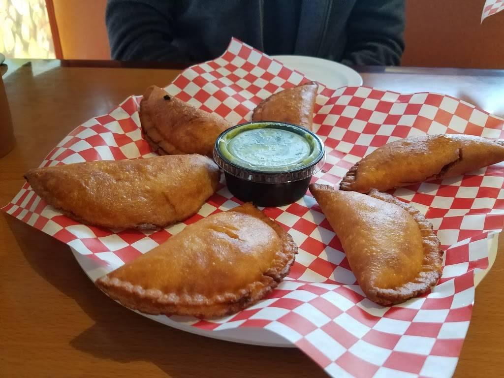 Culichi Town Restaurant | restaurant | 1462 N La Cadena Dr, Colton, CA 92324, USA | 9092643134 OR +1 909-264-3134