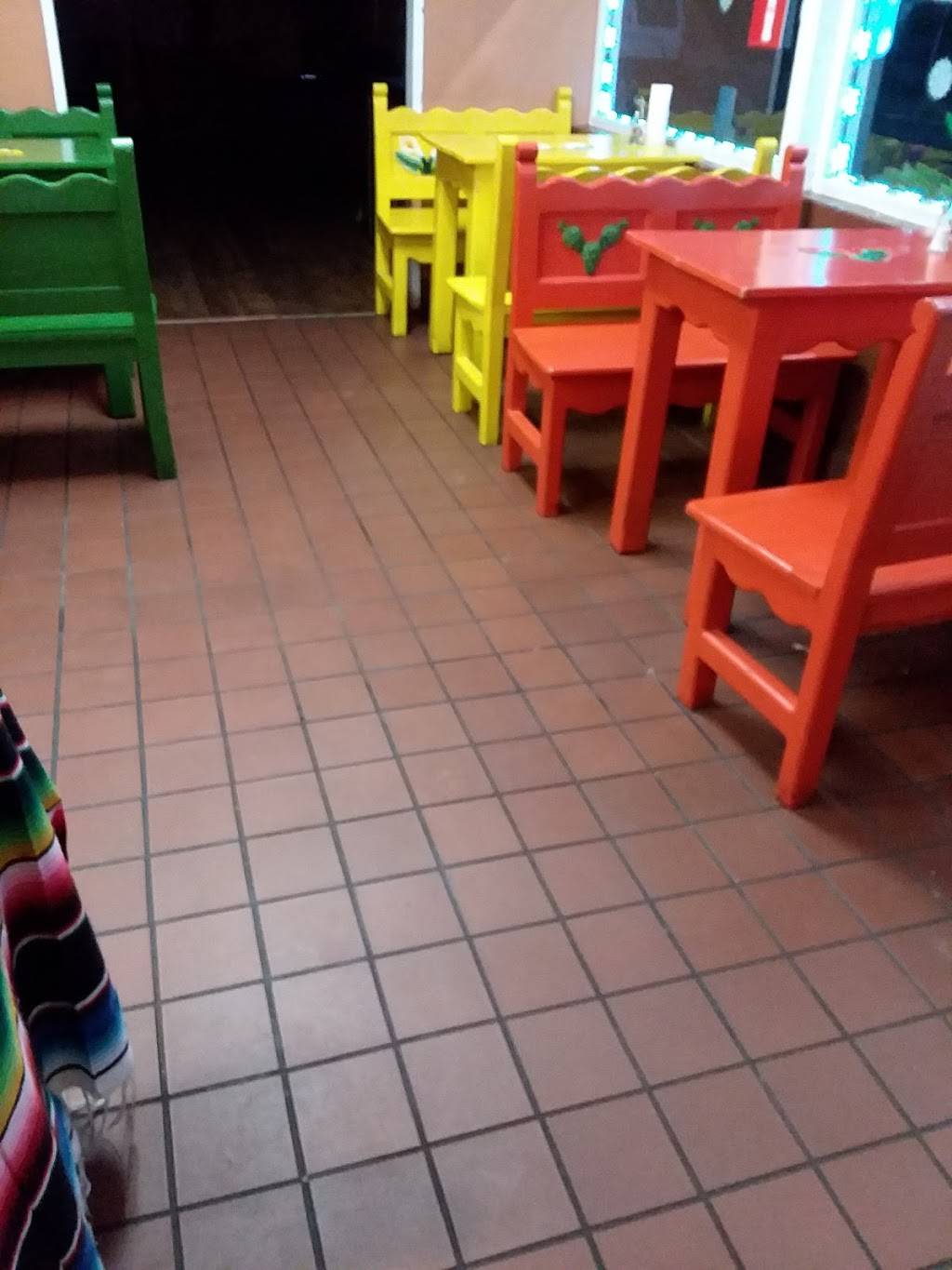 La Cresta Caffe | restaurant | Crest, CA 92021, 1331 La Cresta Blvd, El Cajon, CA 92021, USA | 6199383436 OR +1 619-938-3436