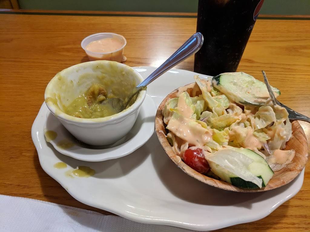 Bridgeport Flyer Diner | restaurant | 249 Bridgeport Ave, Milford, CT 06460, USA | 2038785121 OR +1 203-878-5121