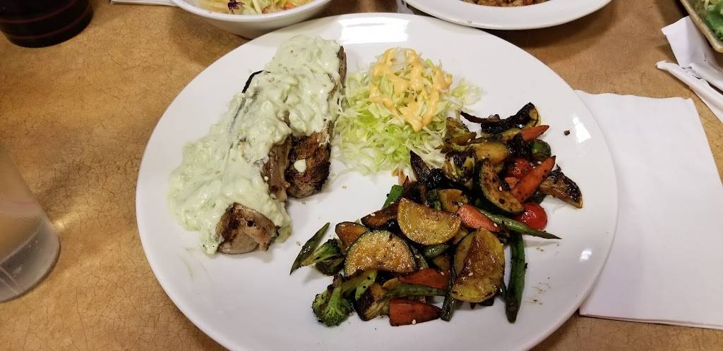 Blue Fin | restaurant | 6055 Sky Pond Dr, Loveland, CO 80538, USA | 9704617771 OR +1 970-461-7771