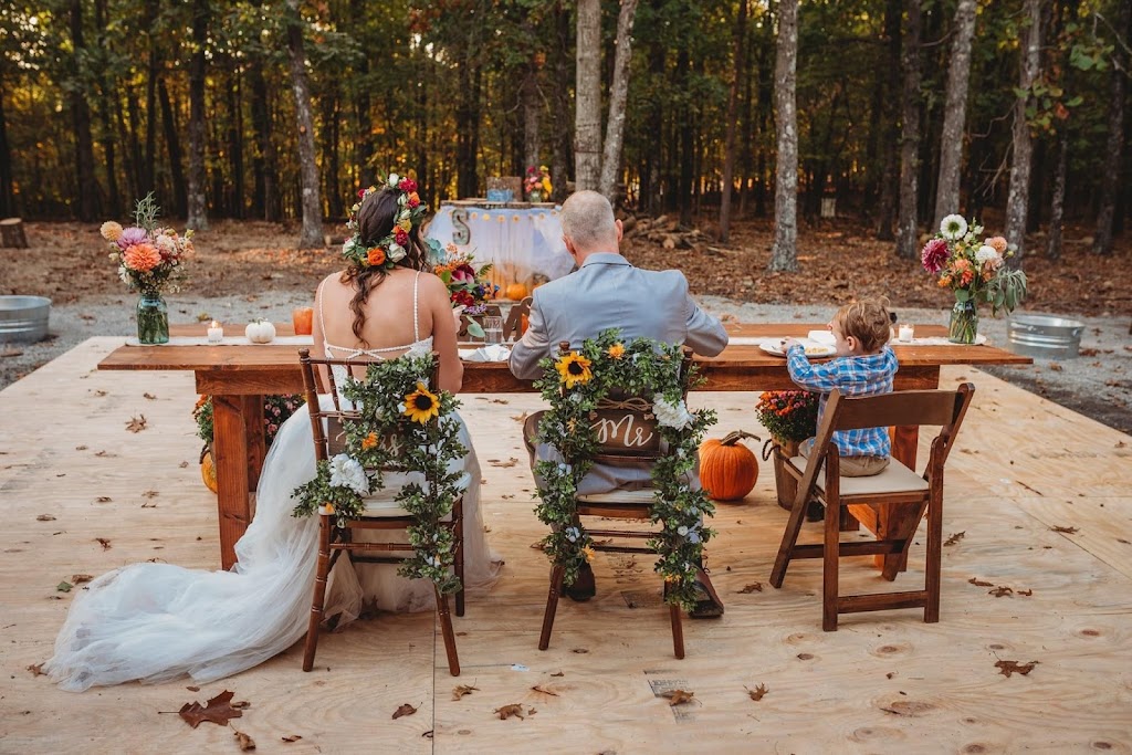 Jordan Springs Market BBQ | restaurant | 741 Jordan Springs Rd, Stephenson, VA 22656, USA | 5406620601 OR +1 540-662-0601