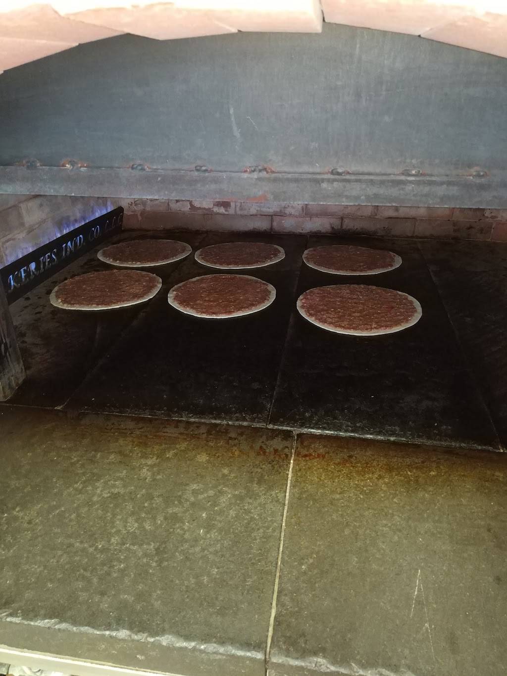 Cedarz Pies | restaurant | 3570 Strandherd Dr, Nepean, ON K2J 5L4, Canada | 6138430000 OR +1 613-843-0000